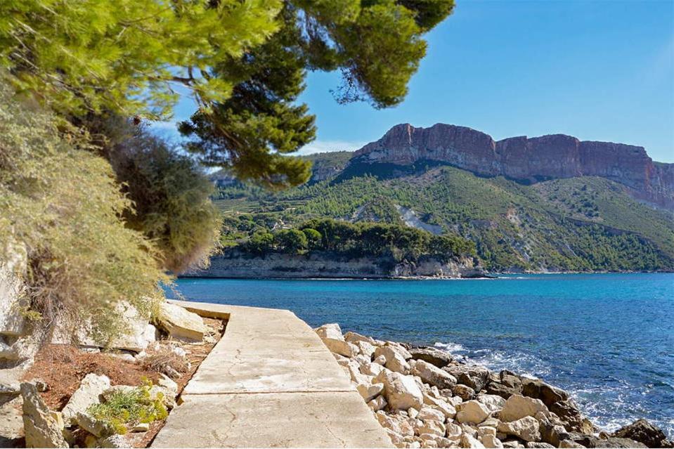 Maison Provencale - 2 Chambres - 2,5Km De La Plage Cassis Luaran gambar